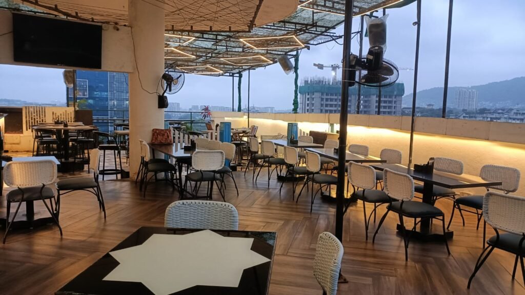 Best rooftop dining experience in Vikhroli West Mumbai